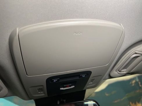 Used 2025 Toyota Camry LE FWD image 40