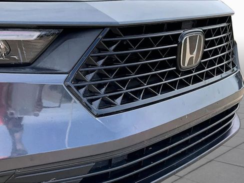 Used 2023 Honda Accord LX image 27
