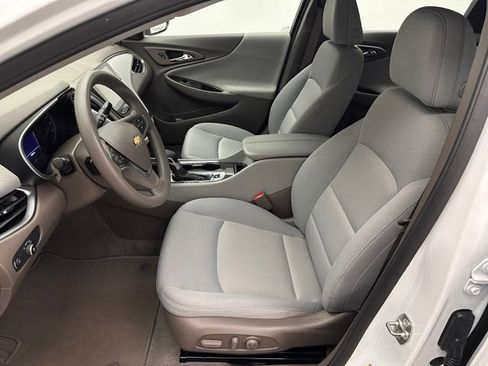 Used 2024 Chevrolet Malibu LT FWD image 15