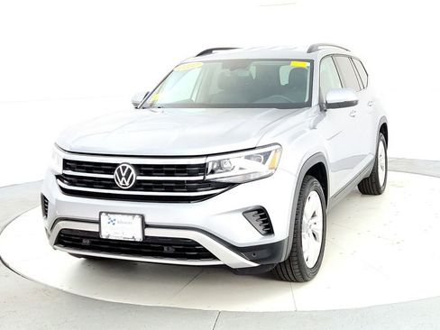 Used 2022 Volkswagen Atlas SE AWD/4WD image 2