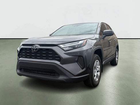 Used 2024 Toyota RAV4 LE image 2