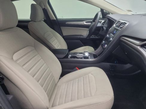 Used 2020 Ford Fusion S image 21