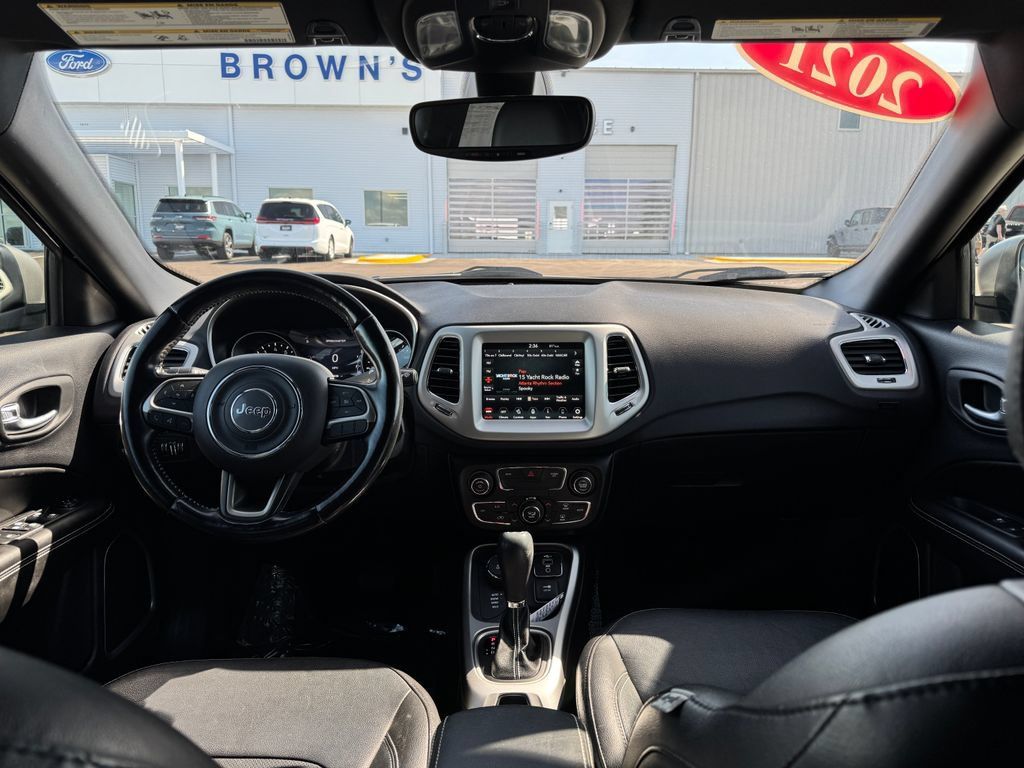 Used 2021 Jeep Compass Latitude AWD/4WD image 22