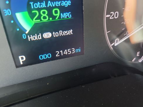 Certified 2025 Toyota Corolla LE w/ LE Premium Package image 32