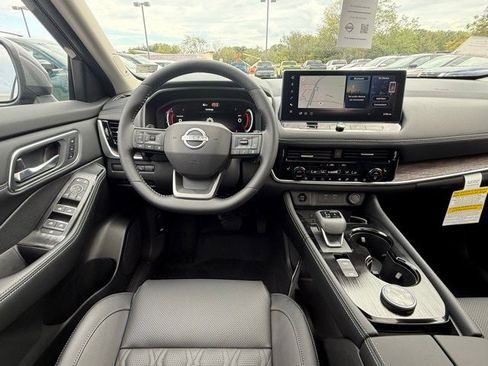 New 2026 Nissan Rogue Platinum w/ Platinum Premium Package image 22