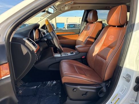 Used 2013 Jeep Grand Cherokee Overland image 13