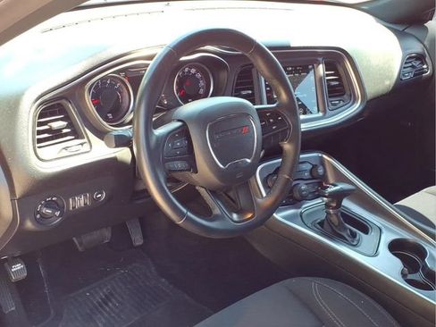 Used 2017 Dodge Challenger R/T w/ Sound Group RWD image 20
