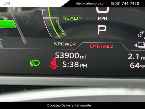 Used 2021 Audi e-tron Prestige image 35