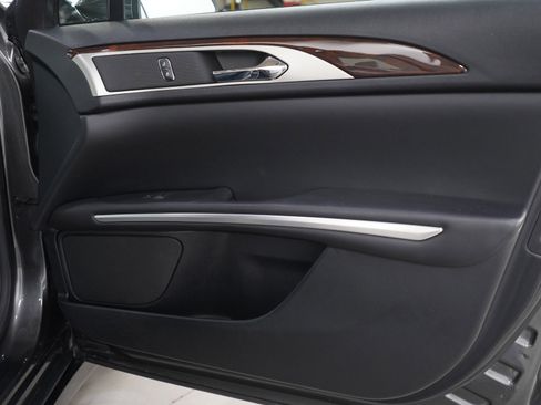 Used 2016 Lincoln MKZ AWD w/ Equipment Group 300A Reserve image 9