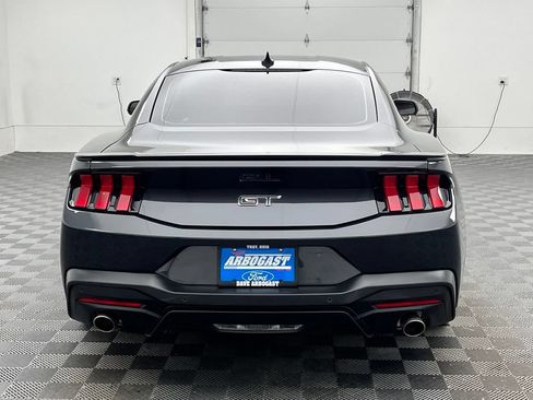 Used 2024 Ford Mustang GT Premium RWD image 9