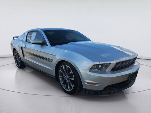 Used 2011 Ford Mustang GT Premium w/ 402A Rapid Spec Order Code RWD image 7