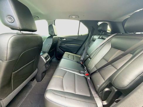 Used 2024 Chevrolet Equinox Premier FWD image 21
