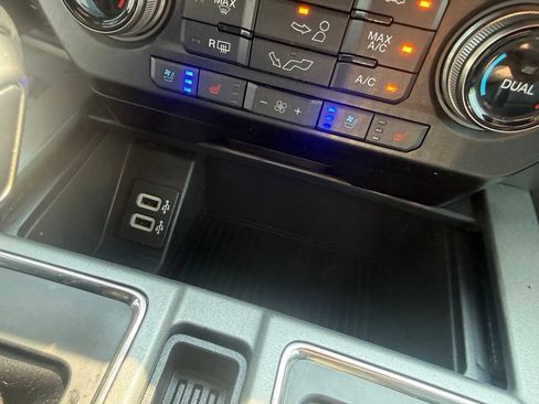 Certified 2019 Ford F150 Raptor w/ Equipment Group 802A Luxury AWD/4WD image 39