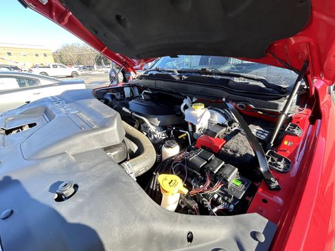 Used 2022 RAM 2500 Big Horn w/ Level C Equiment Group image 16