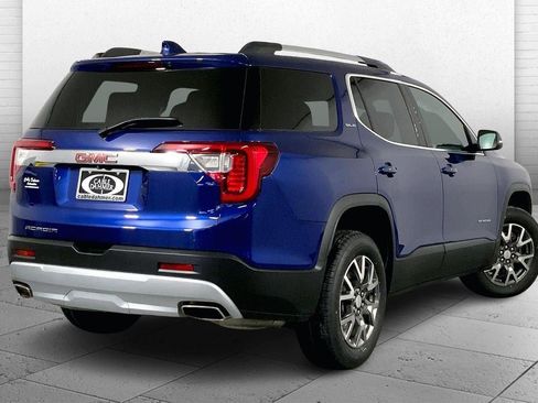 Used 2023 GMC Acadia SLE w/ Driver Convenience Package image 14