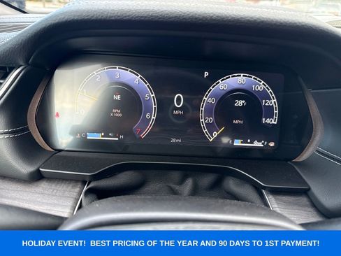 New 2025 Jeep Grand Cherokee Limited w/ Luxury Tech Group II image 38