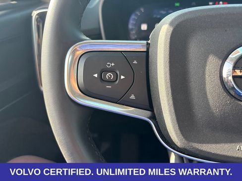 Certified 2026 Volvo XC40 B5 Plus AWD/4WD image 21