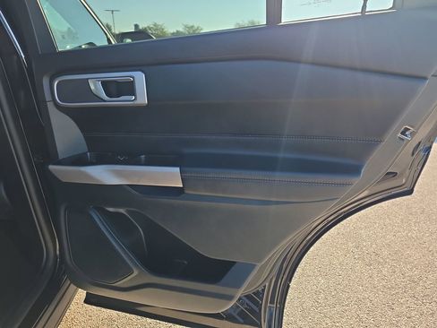 Used 2023 Ford Explorer XLT w/ Equipment Group 202A image 35