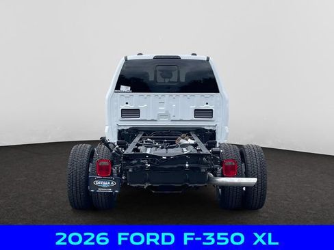 New 2026 Ford F350 XL w/ XL Chrome Package AWD/4WD image 4