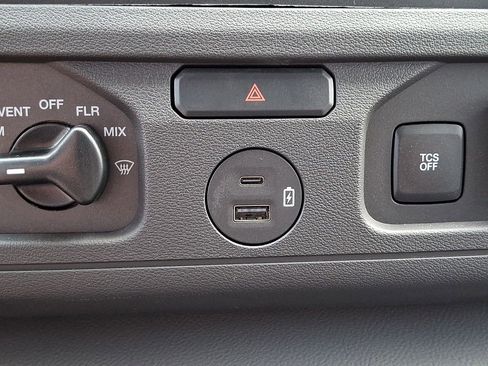 New 2026 Ford E-350 and Econoline 350 Super Duty w/ Power Equipment Group image 15