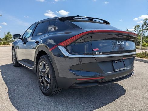 New 2025 Kia EV6 Light RWD image 7