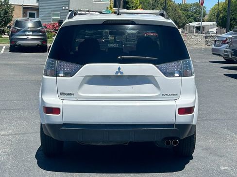 Used 2007 Mitsubishi Outlander FWD image 5