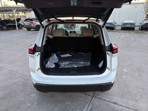 New 2026 Nissan Rogue Dark Armor image 32