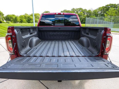 Used 2017 GMC Sierra 1500 Denali w/ Denali Ultimate Package AWD/4WD image 21