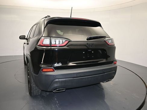 Used 2020 Jeep Cherokee Latitude Plus w/ Cold Weather Group FWD image 22