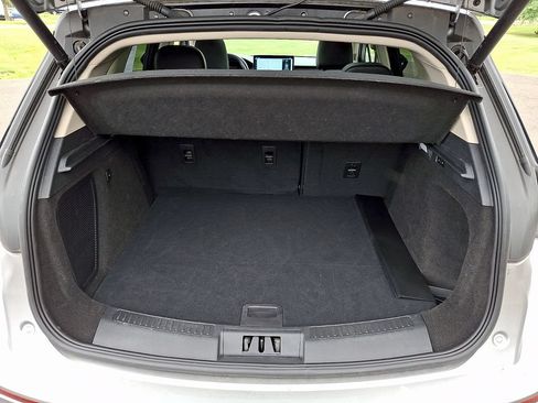 Used 2023 Lincoln Corsair AWD w/ Equipment Group 101A image 30