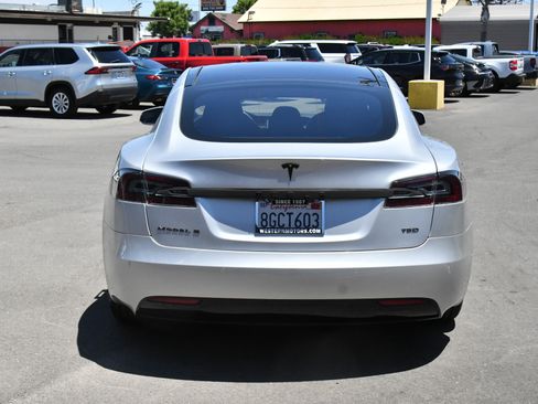Used 2018 Tesla Model S 75D AWD/4WD image 7