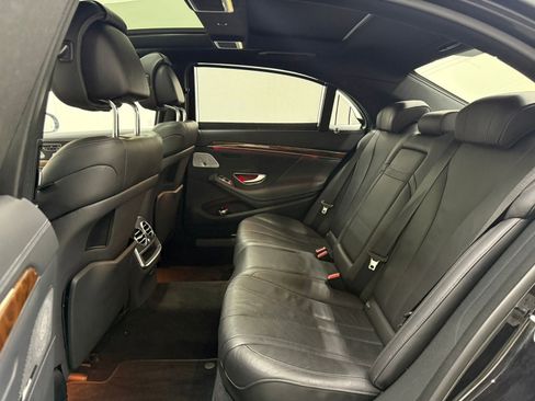 Used 2016 Mercedes-Benz S 550 Sedan image 38