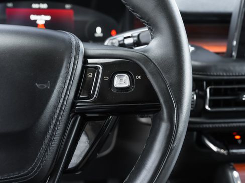 Used 2024 Lincoln Aviator Reserve image 17