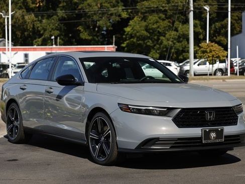 New 2025 Honda Accord Sport image 19