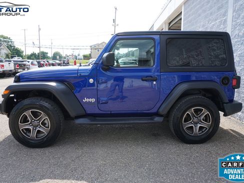 Used 2018 Jeep Wrangler Sport AWD/4WD image 4