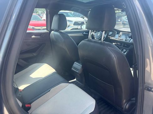 Used 2021 Volkswagen Jetta R-Line FWD image 30