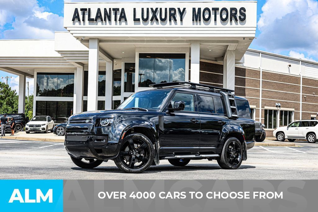 Used 2023 Land Rover Defender 130 X-Dynamic SE AWD/4WD image 2