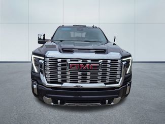 Used 2024 GMC Sierra 3500 Denali w/ Technology Package video 2
