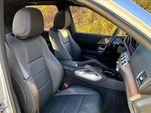 Certified 2025 Mercedes-Benz GLE 350 4MATIC image 7