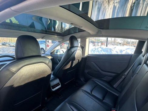 Used 2018 Tesla Model 3 Long Range image 21