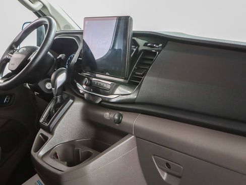 Used 2023 Ford Transit 350 XLT image 25