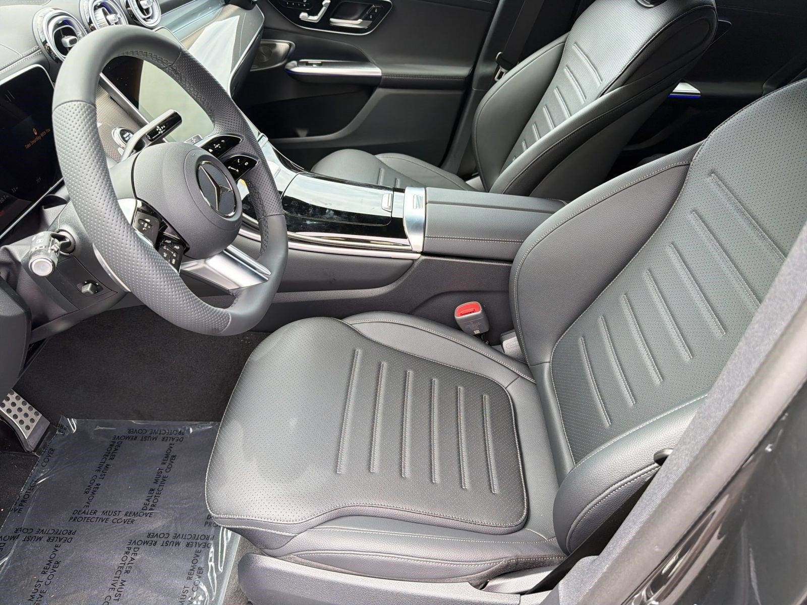 Used 2026 Mercedes-Benz GLC 300 image 5