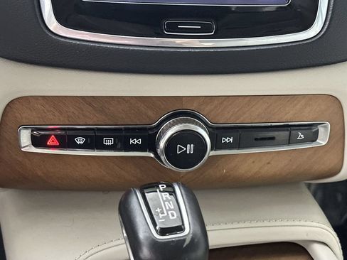 Used 2019 Volvo XC90 T6 Inscription w/ Advanced Package AWD/4WD image 18