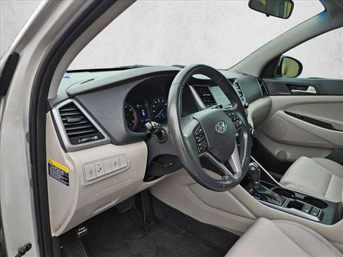 Used 2018 Hyundai Tucson Sport FWD image 10