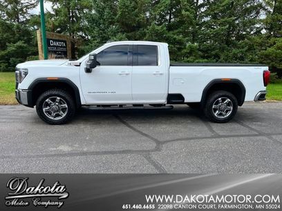 Used 2025 GMC Sierra 2500 SLE w/ SLE Convenience Package
