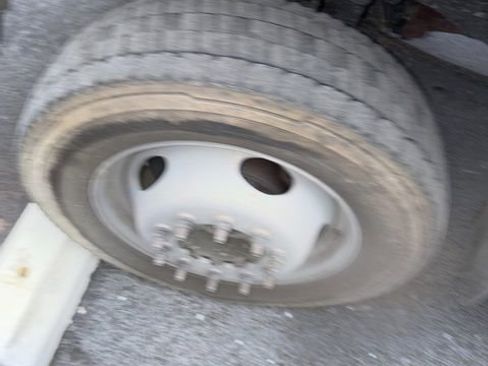 Used 2023 Ford F450 XL w/ Snow Plow Prep Package image 10