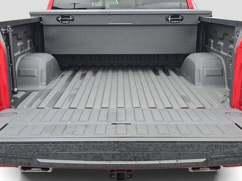 Used 2025 GMC Sierra 1500 AT4 w/ AT4 Premium Package image 26