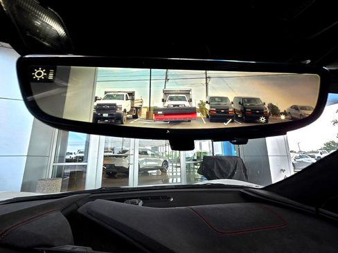 Used 2023 Chevrolet Corvette Stingray Premium Conv w/ Z51 Performance Package RWD image 50