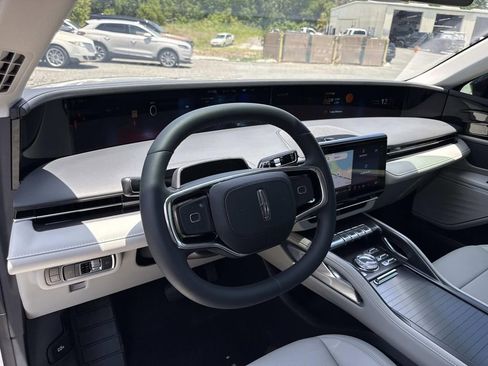 New 2026 Lincoln Nautilus Premier w/ Jet Appearance Package AWD/4WD image 35