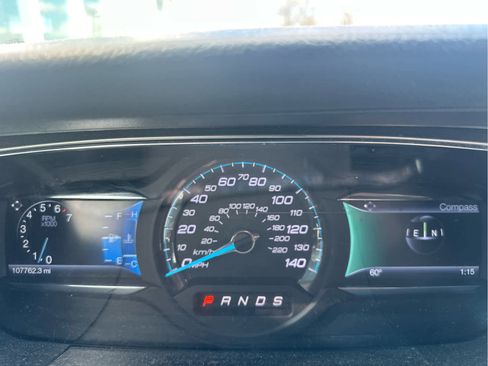 Used 2014 Ford Taurus SEL w/ Equipment Group 201A image 10